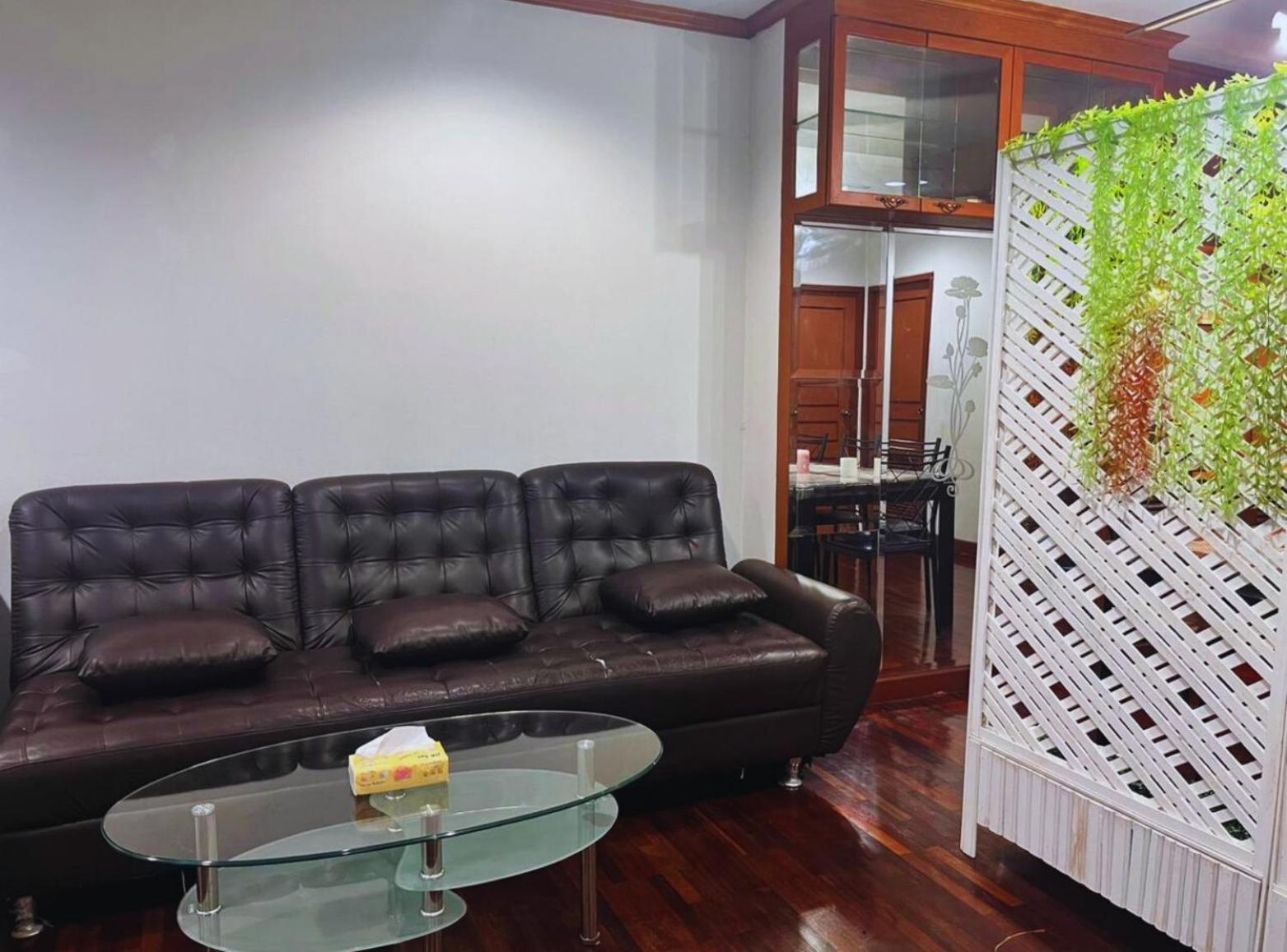 Grand Diamond Condo Suites Bangkok Exterior photo